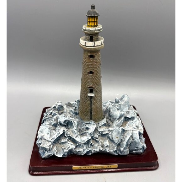 Oneida Minots Ledge Lighthouse Model Figurine Nautical Decor - Picture 1 of 9